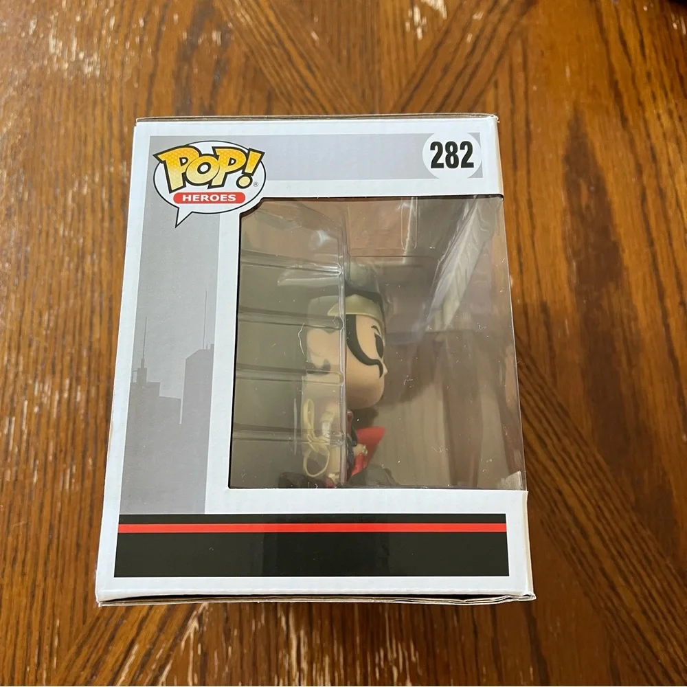 Funko Pop! Heroes Wonder Woman Vinyl Figure - Red, Blue, Gold, Black - Picture 2 of 6